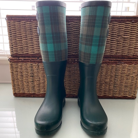 UGG Sabine βGreen & Plaidβ Wellies / Rain boots Womens SIZE 7 βοΈ - Picture 4 of 12